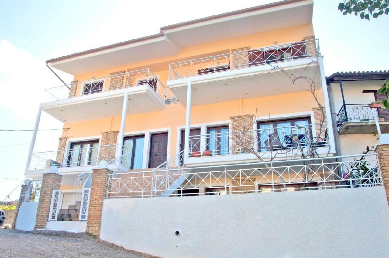 Platanos  Dorothea'S Villa المظهر الخارجي الصورة